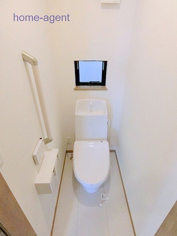 トイレ2か所ございます。