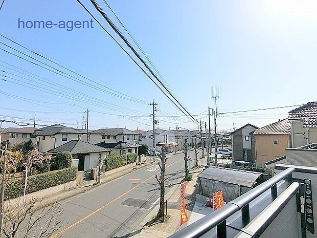 バルコニーからの眺望です。