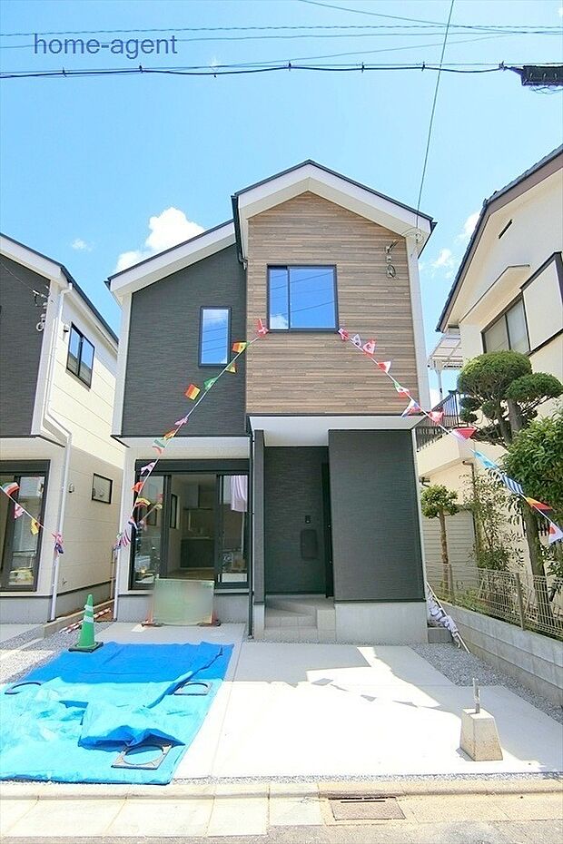 区画整理された街並み。保育園・小学校まで徒歩10分以内で子育て環境が整っております。