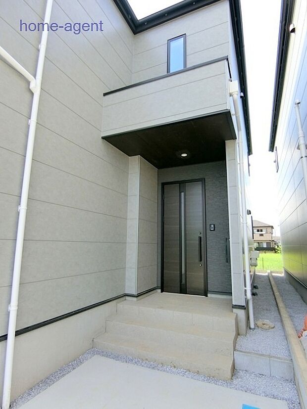 ZEH水準省エネ住宅になります。