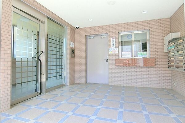 エントランスを拡大表示