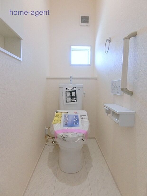 トイレ2か所ございます。
