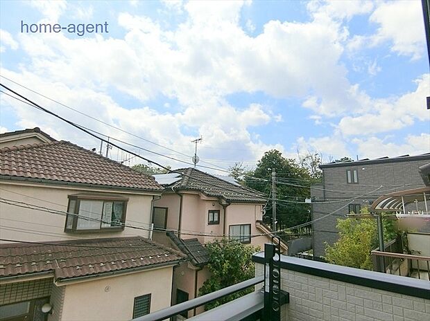 閑静な住宅街。当社近くで内覧便利です。お気軽にお声がけ下さい。