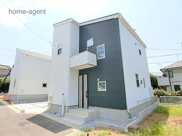 利便さと自然が融和した閑静な住宅街。バス停まで歩2分で駅アクセス良好です。