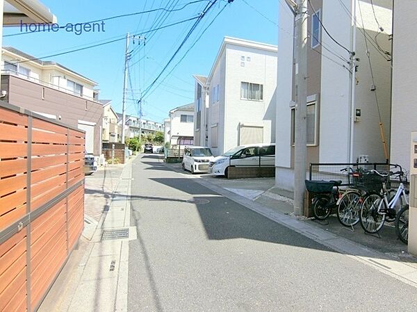 前面4m道路