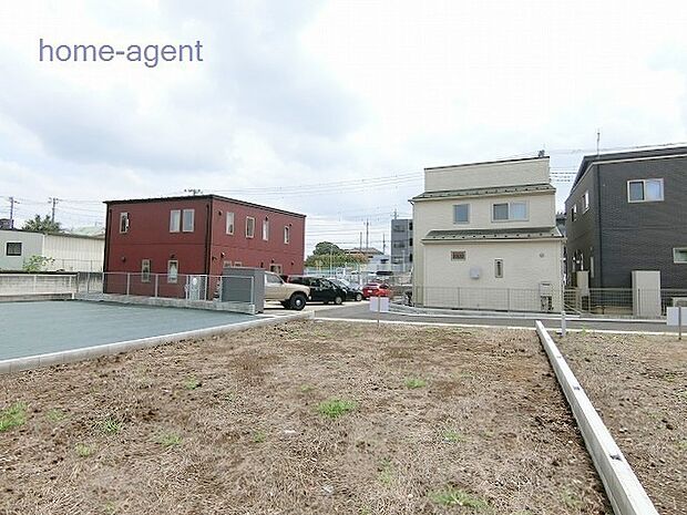 お好きなハウスメーカーで建築可能です。