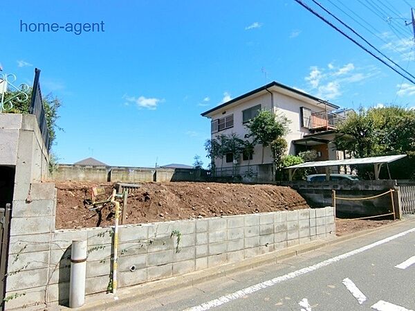 お好きなハウスメーカーで建築可能です。