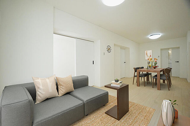 リビング/ダイニング 幸心東住宅A棟〜フルリノベ×敷地内P×広々LDK×ペット飼育可〜 5階/103