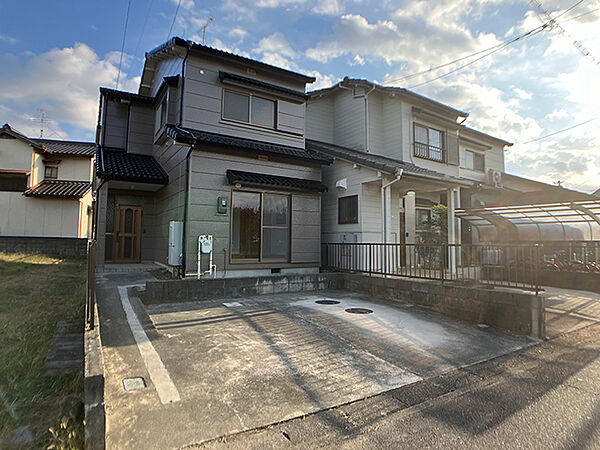 外観：323000452563