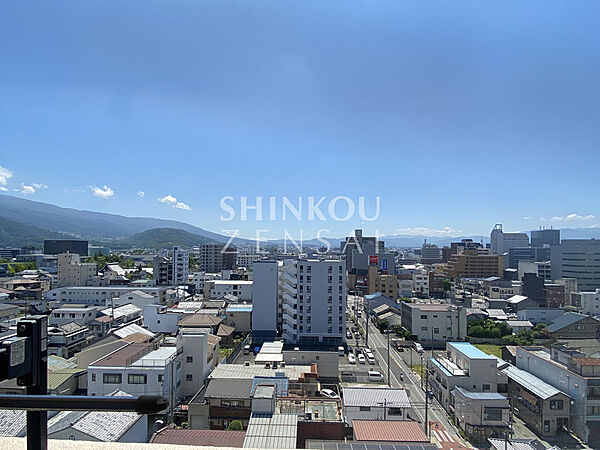 南面バルコニーからの眺望