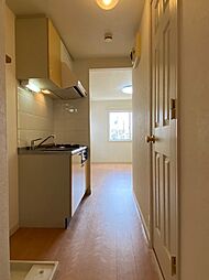 MILLCREEK梅丘 202 2階1Kのリビング/ダイニング