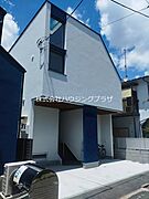 東北沢駅より徒歩5分 新築 2階建の賃貸物件