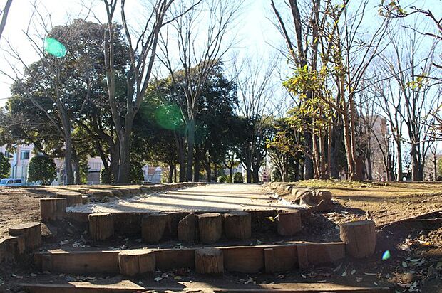 松葉第一近隣公園(890m)
