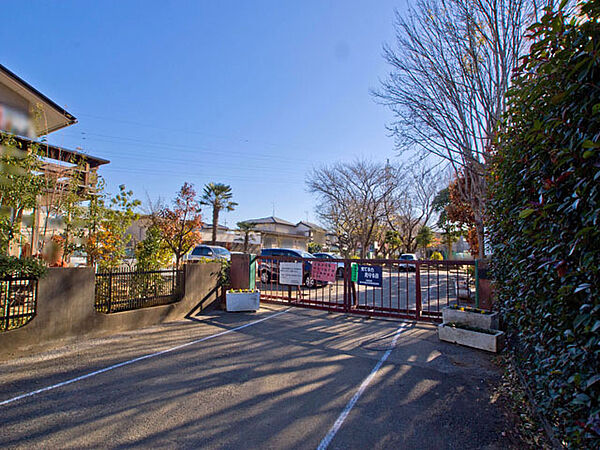 柏市立豊小学校（570m）