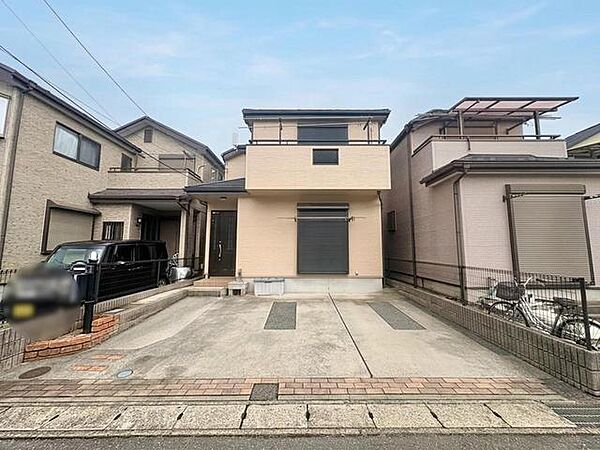 すっきりと開放感のある前面スペースが確保されており、ゆとりある暮らしを演出します