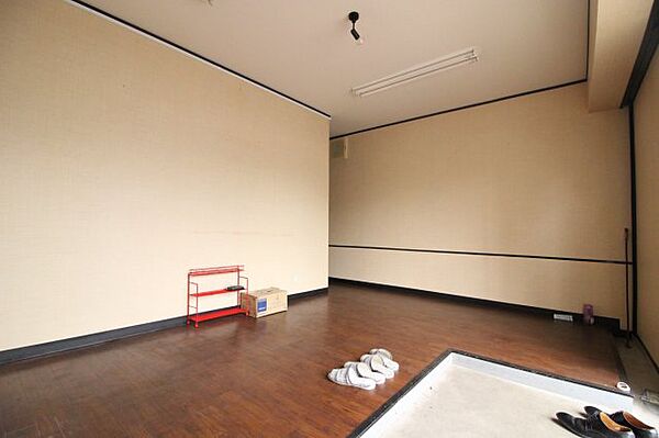 commercial 茨城県土浦市桜町2丁目1-12

地図を見る