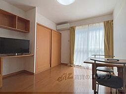 レオパレスメルシー 104 1階1Kのリビング/ダイニング