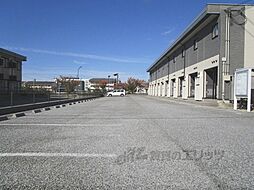 23 / 26