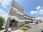 守山駅より徒歩21分 3階 築28年5ヶ月の賃貸物件