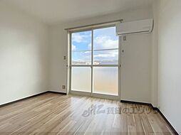 JR東海道・山陽本線 彦根駅 徒歩25分の賃貸アパート 2階1Kのリビング/ダイニング