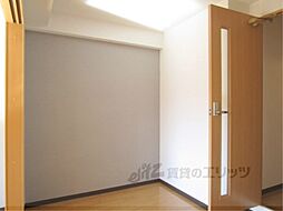 JR草津線 石部駅 徒歩13分の賃貸マンション 4階1DKのリビング/ダイニング