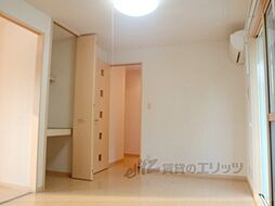 サンホームハラダン 1階1LDKのリビング/ダイニング