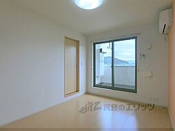 ラ・エトワール 2階1LDKのリビング/ダイニング