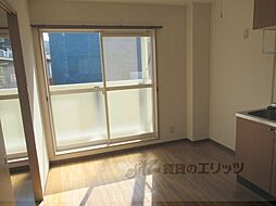 JR草津線 三雲駅 徒歩12分の賃貸アパート 2階2DKのリビング/ダイニング