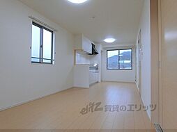 ベストウォールアヅチI 202 2階1LDKのリビング/ダイニング