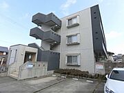 能登川駅より徒歩3分 1階 築19年11ヶ月の賃貸物件
