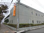 八日市郵便局まで2300メートル
