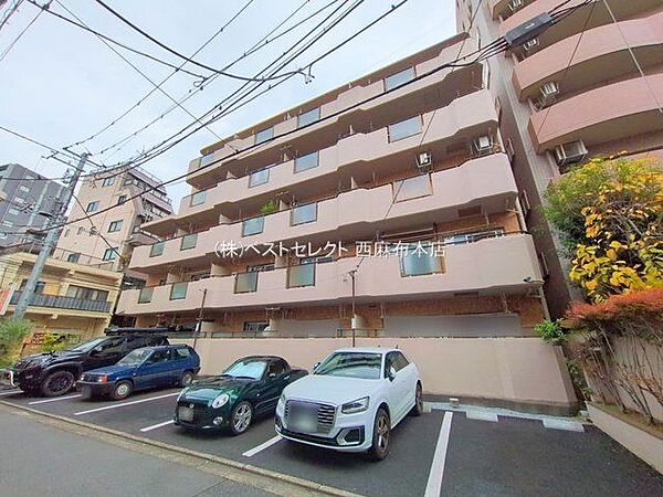 ＊駐車場（月額17000円）＊※空き状況をお問い合わせください