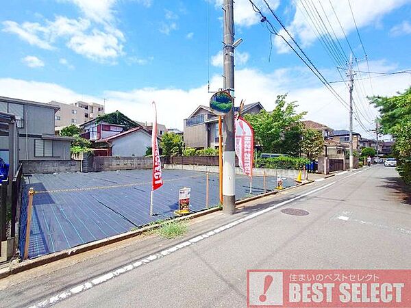 ＊周辺は開けた低層の街並み、閑静な住宅街に立地＊