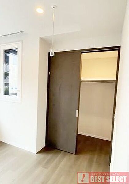 ＊大容量収納可能なウォークインクローゼットで収納上手な生活＊