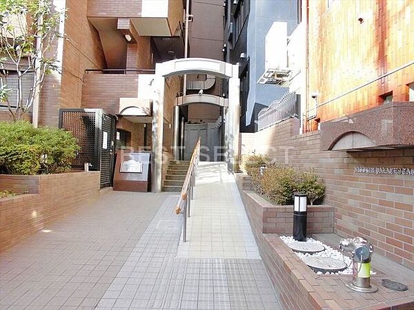 ＊西麻布交差点付近からは渋谷・新宿・新橋・千駄ヶ谷と各方面へバスのアクセスも良好＊