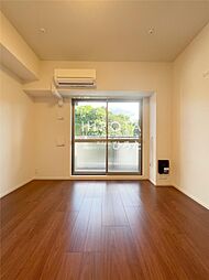 サンスタームーンモナ 3階ワンルームのリビング/ダイニング