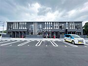 二島駅よりバス13分 徒歩4分 1階 築2年4ヶ月の賃貸物件