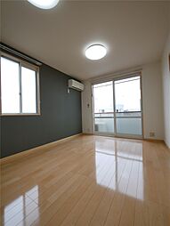 ファミーユ樹　A 2階2LDKのリビング/ダイニング