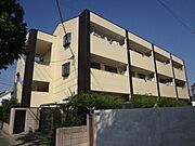 二島駅よりバス7分 徒歩1分 1階 築24年9ヶ月の賃貸物件