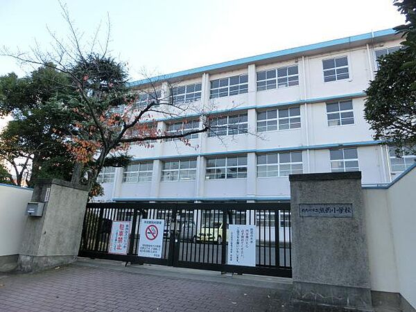 画像15:熊西小学校(720m)