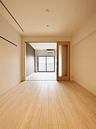 コンダクトレジデンスFUTAJIMA 6階2Kのリビング/ダイニング