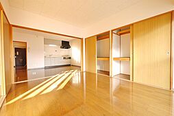 ガーデンフォレスト　サウスウィング 5階3LDKのリビング/ダイニング