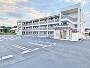 感田駅より徒歩7分 築4年5ヶ月 3階建の賃貸物件