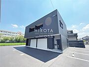 ラグナ・セカGarageIVD棟の賃貸物件