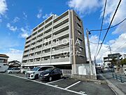 秋桜中間 6階 築17年の賃貸物件