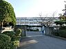 周辺：直方市立新入小学校(1、130m)
