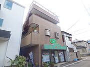 蕨駅より徒歩16分 築29年7ヶ月 3階建の賃貸物件