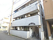 蕨駅より徒歩12分 築38年2ヶ月 3階建の賃貸物件