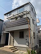 蕨駅より徒歩5分 築11年 3階建の賃貸物件