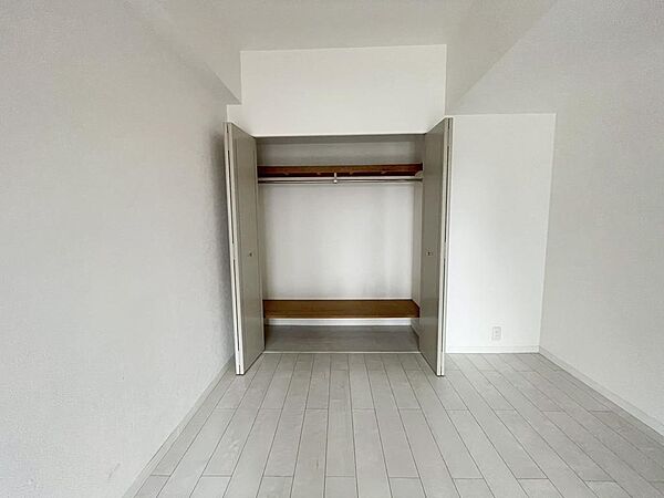 【収納】■広々としたクローゼット付き
